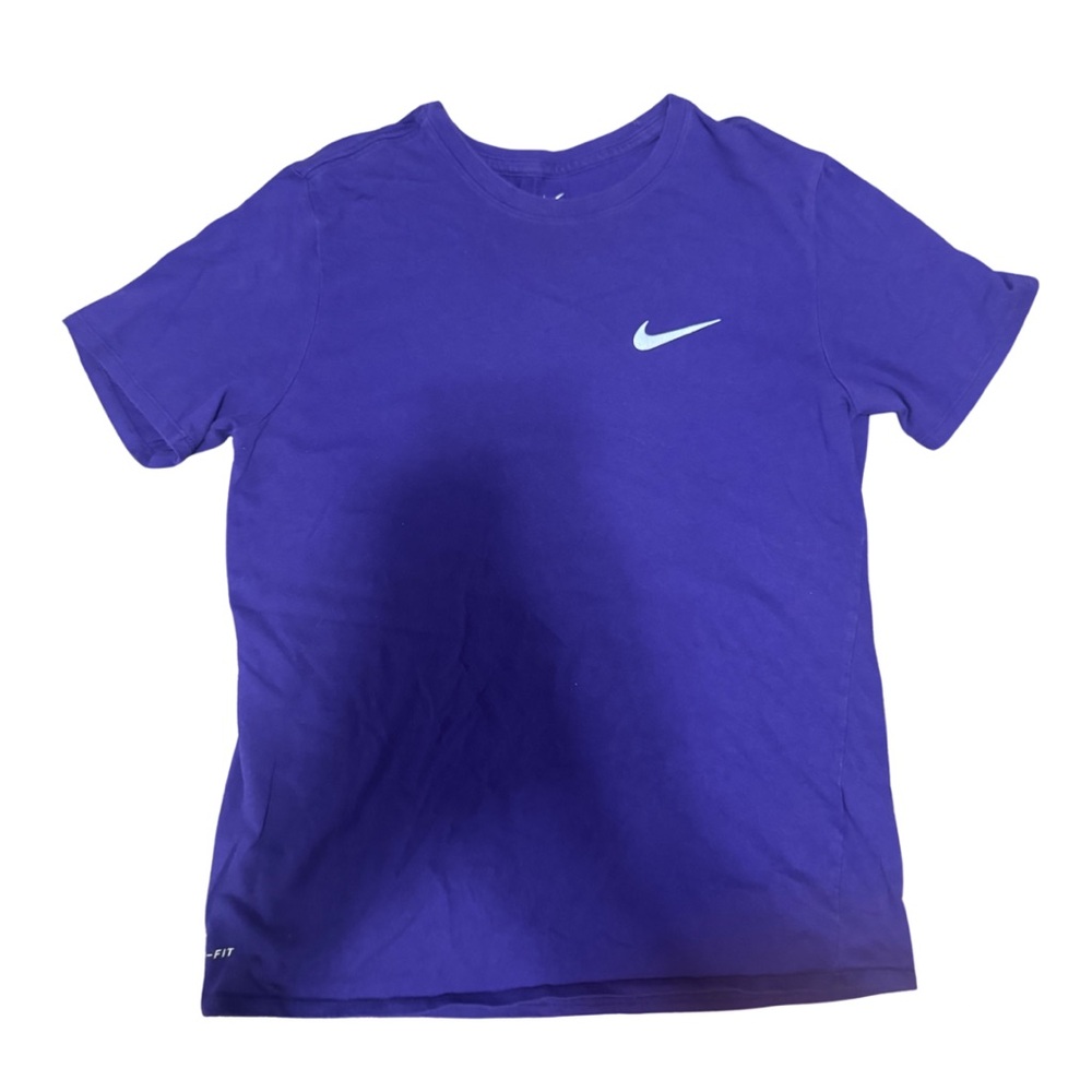 Nike Kids Short Sleeve Tee in Bold Purple